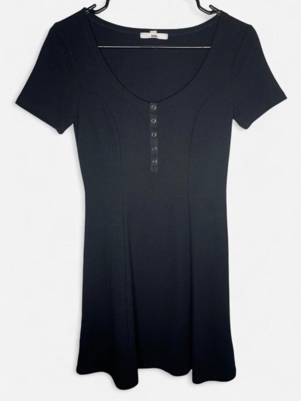 Vans Black Short Sleeve Scoop Neck Dress